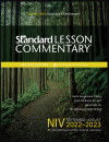 NIV Standard Lesson Commentary® Deluxe Edition 2022-2023
